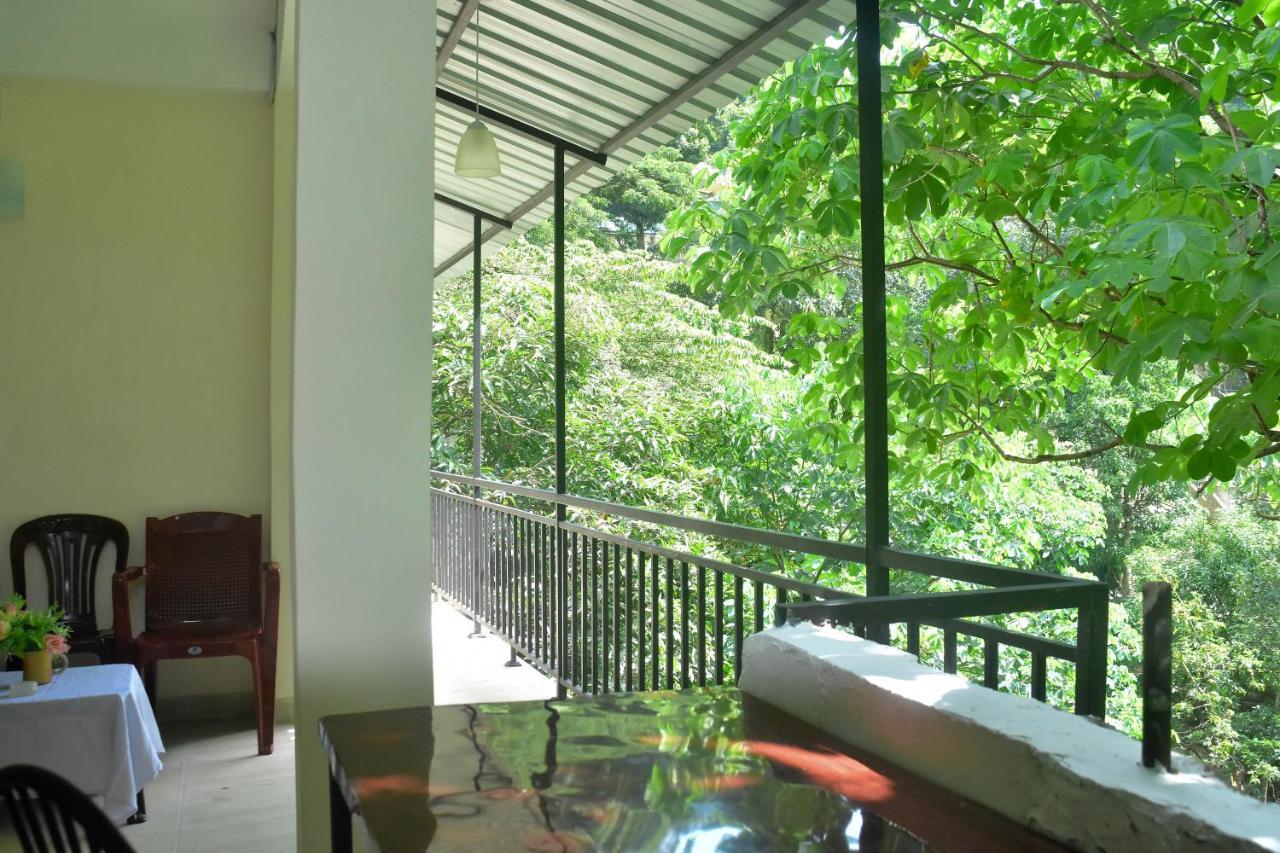 Kandy Dilruk Homestay Dış mekan fotoğraf